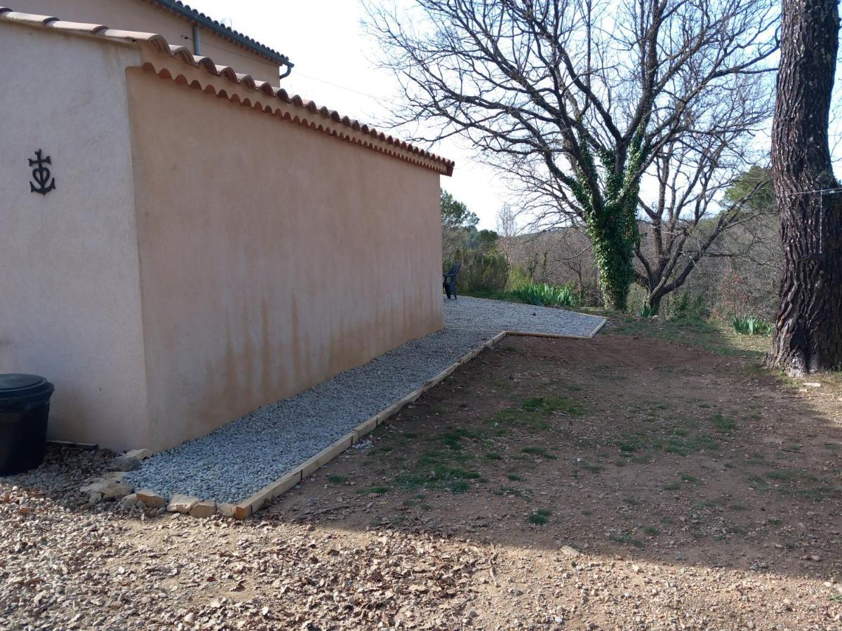 Le Refuge De Sissou Appartement Pontevès Buitenkant foto